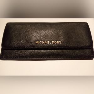 Michael Kors Wallet NWOT